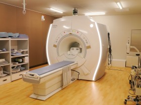 MRI1